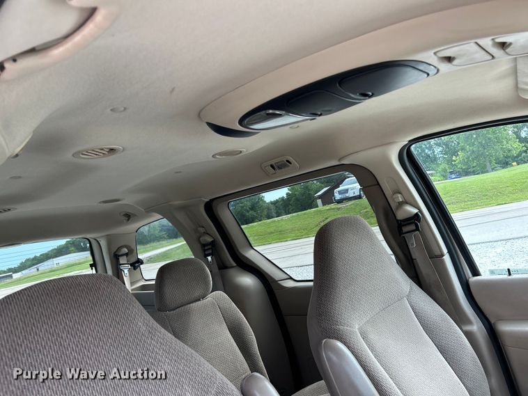 image for item EK4734 2003 Ford Windstar LX van
