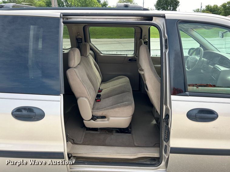 image for item EK4734 2003 Ford Windstar LX van