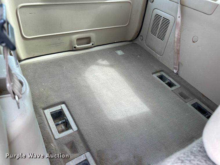 image for item EK4734 2003 Ford Windstar LX van