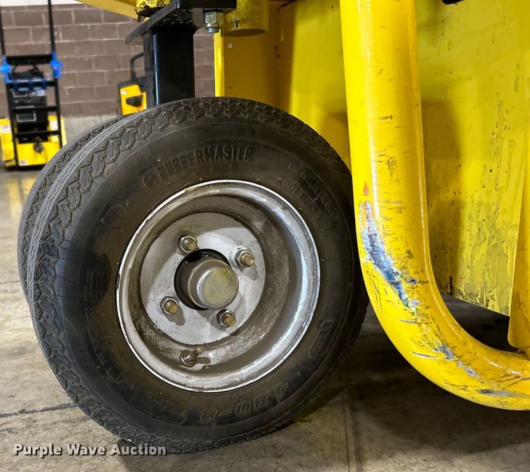 image for item EK4764 Columbia  Stock Chaser IS12-24 utility cart