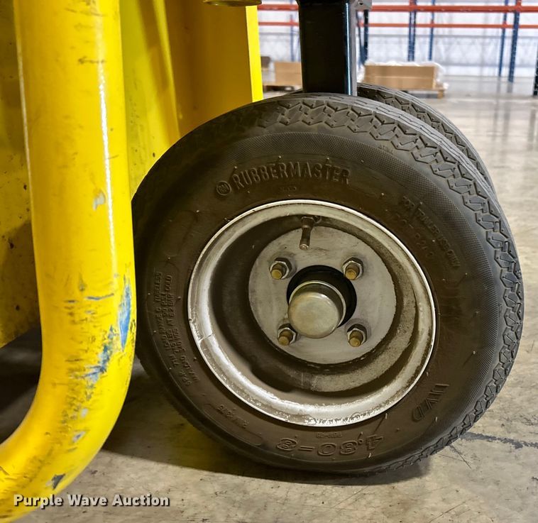 image for item EK4764 Columbia  Stock Chaser IS12-24 utility cart