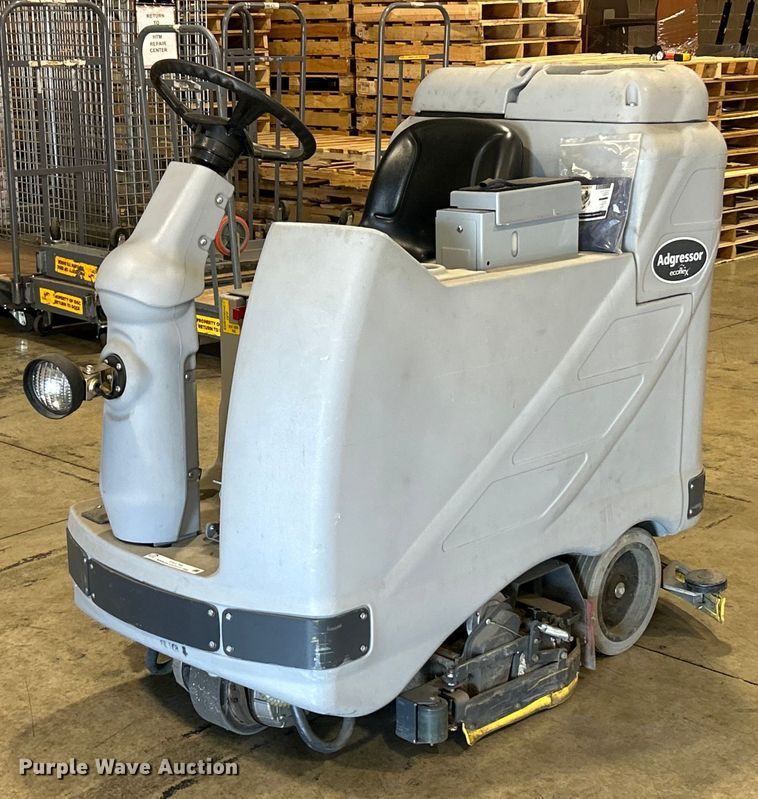 image for item EK4766 Advance  Agressor X3520C floor scrubber