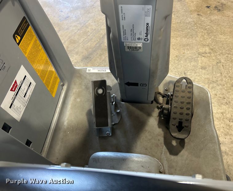 image for item EK4766 Advance  Agressor X3520C floor scrubber