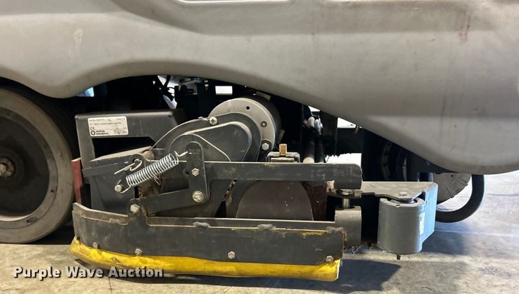 image for item EK4766 Advance  Agressor X3520C floor scrubber