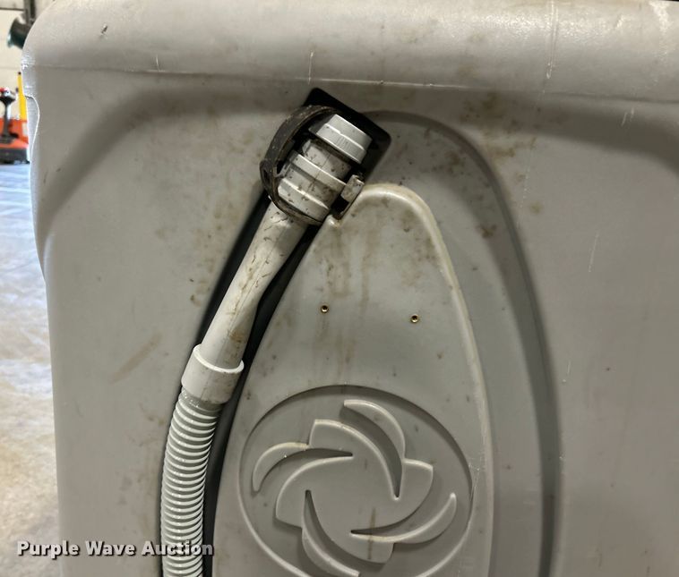 image for item EK4766 Advance  Agressor X3520C floor scrubber