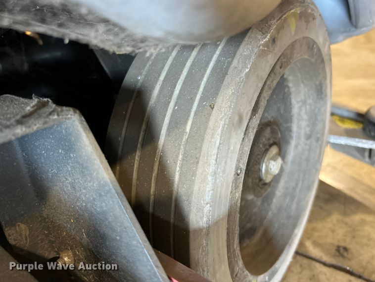 image for item EK4766 Advance  Agressor X3520C floor scrubber