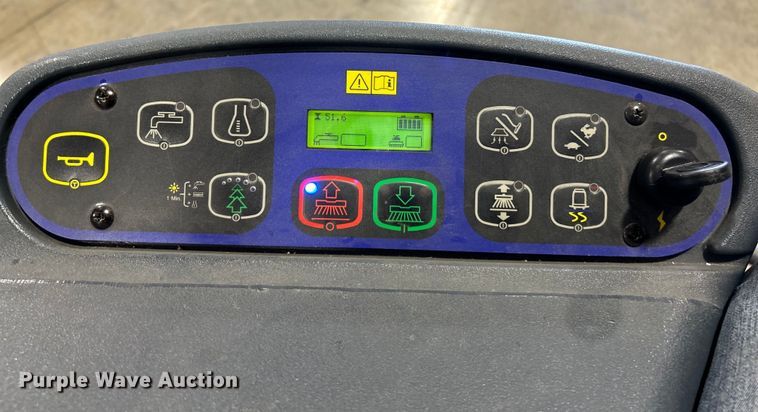 image for item EK4767 Advance  SC6500 45C floor scrubber