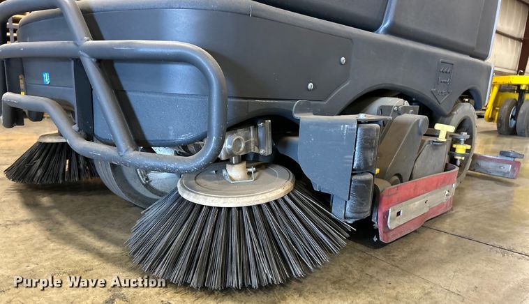 image for item EK4767 Advance  SC6500 45C floor scrubber