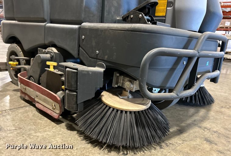 image for item EK4767 Advance  SC6500 45C floor scrubber