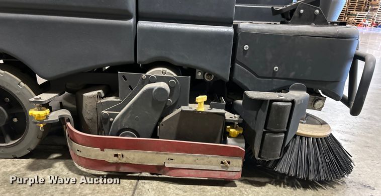 image for item EK4767 Advance  SC6500 45C floor scrubber