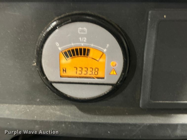 image for item EK4768 Jungheinrich ECR 327 pallet jack