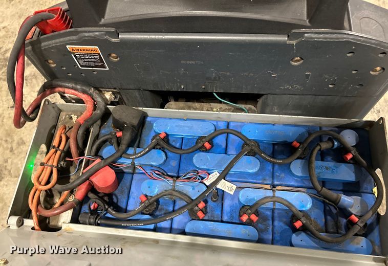 image for item EK4769 Jungheinrich ECR327 pallet jack