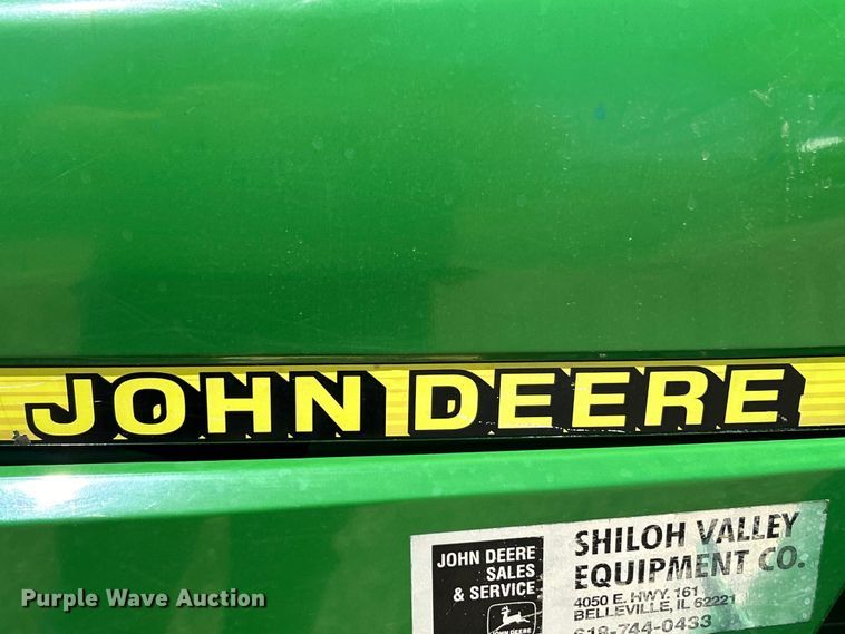 image for item EK4770 2001 John Deere 790 tractor