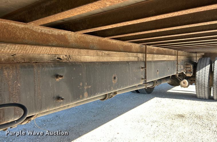 image for item EK4771 2011 Ford F750 Super Duty XLT box truck