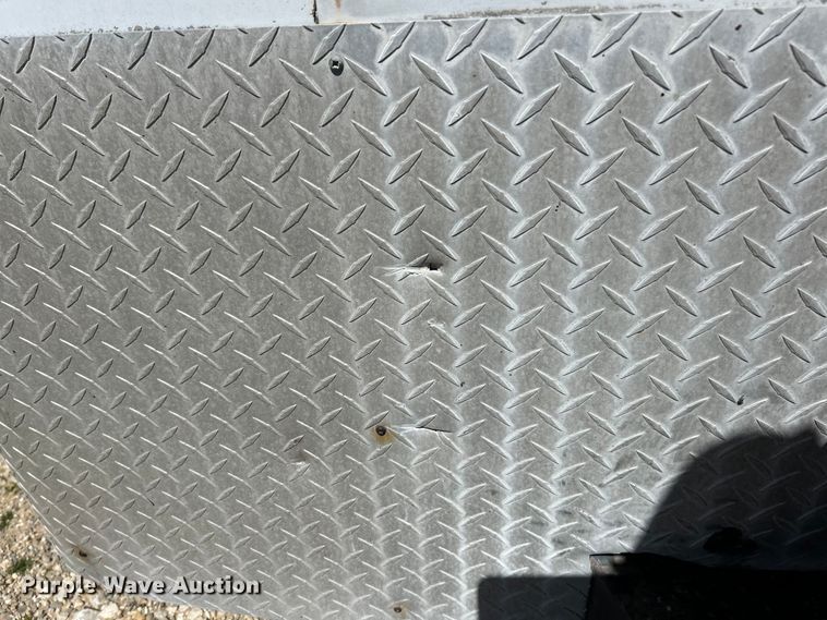 image for item EK4773 1995 Pace American H714TA2 enclosed cargo trailer