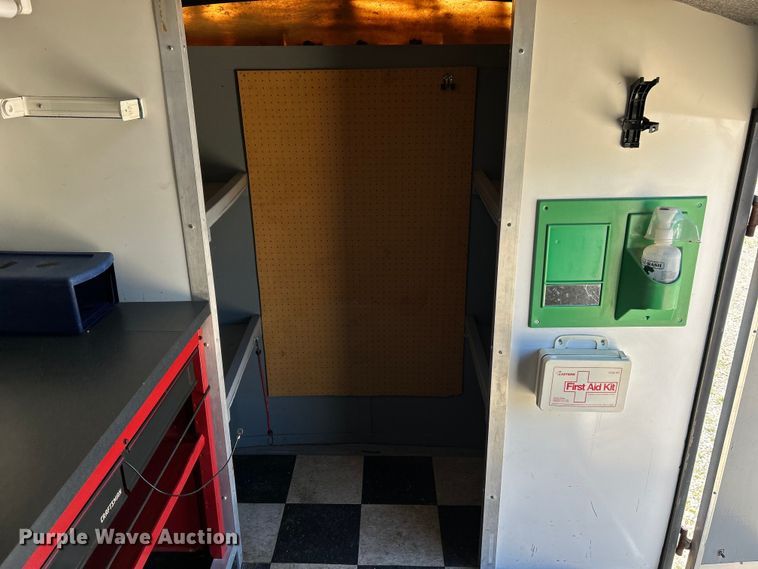 image for item EK4773 1995 Pace American H714TA2 enclosed cargo trailer