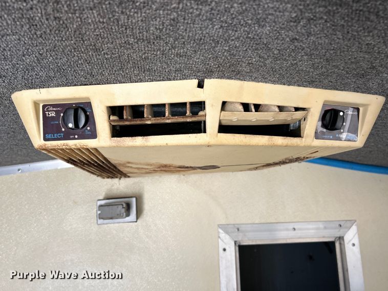 image for item EK4773 1995 Pace American H714TA2 enclosed cargo trailer