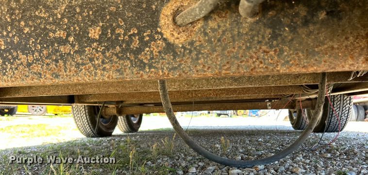 image for item EK4773 1995 Pace American H714TA2 enclosed cargo trailer