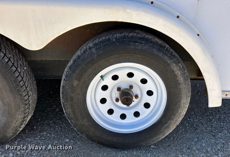 image for item EK4773 1995 Pace American H714TA2 enclosed cargo trailer