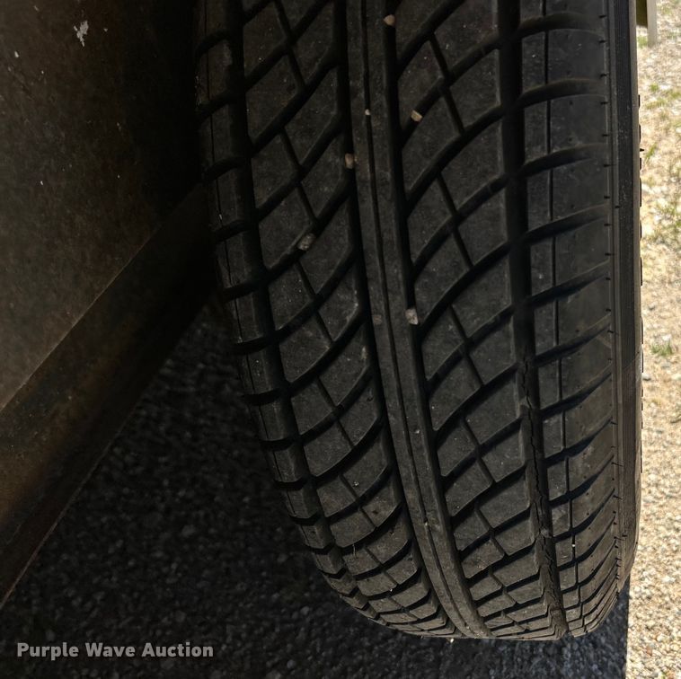 image for item EK4773 1995 Pace American H714TA2 enclosed cargo trailer