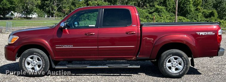 image for item EK4777 2006 Toyota Tundra SR5 Double Cab pickup truck