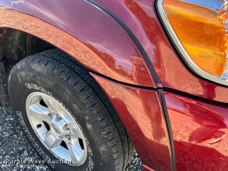 image for item EK4777 2006 Toyota Tundra SR5 Double Cab pickup truck