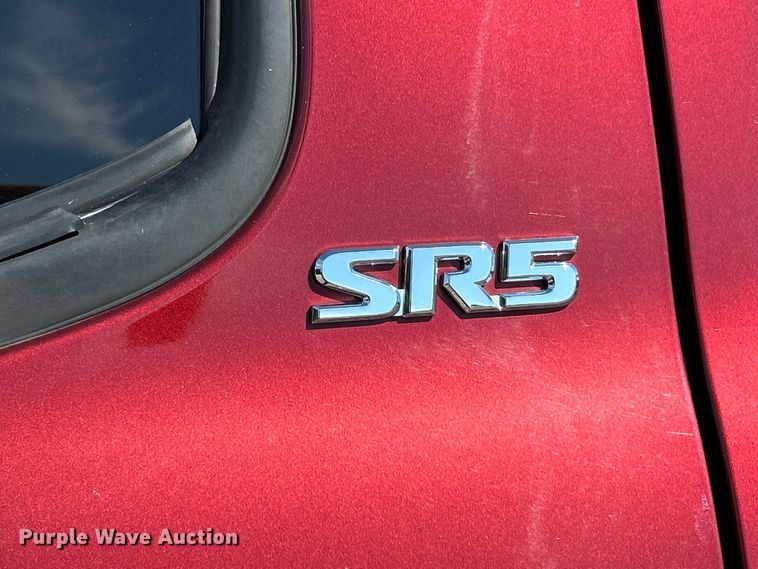 image for item EK4777 2006 Toyota Tundra SR5 Double Cab pickup truck