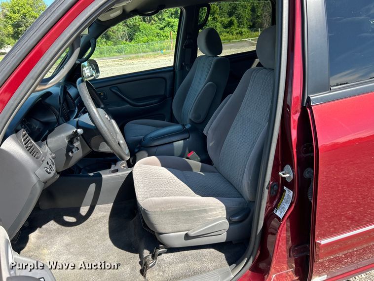 image for item EK4777 2006 Toyota Tundra SR5 Double Cab pickup truck