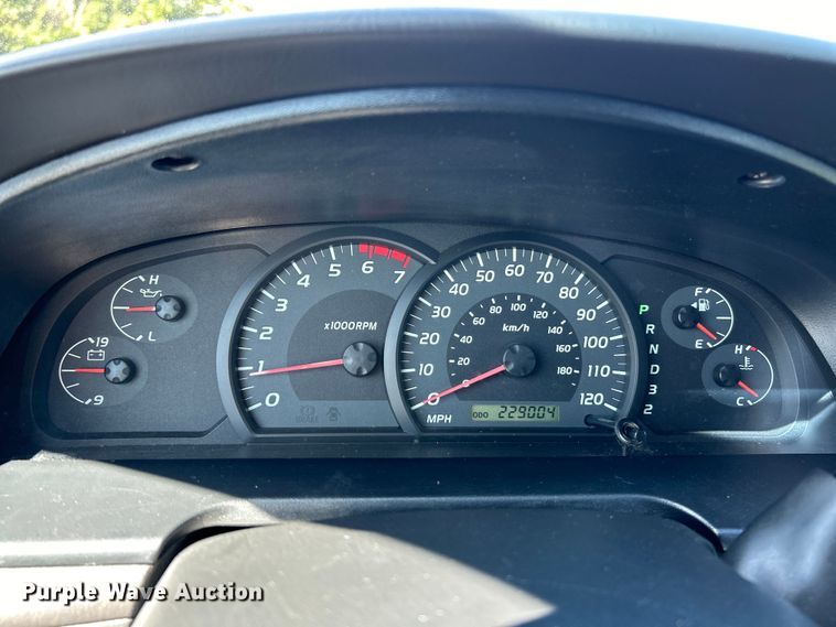 image for item EK4777 2006 Toyota Tundra SR5 Double Cab pickup truck