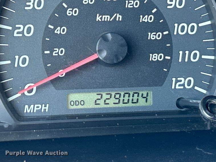 image for item EK4777 2006 Toyota Tundra SR5 Double Cab pickup truck