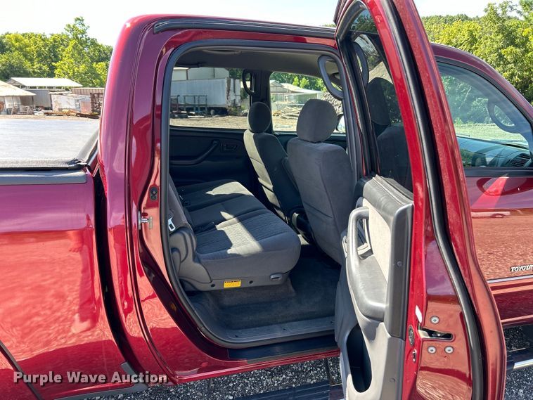 image for item EK4777 2006 Toyota Tundra SR5 Double Cab pickup truck