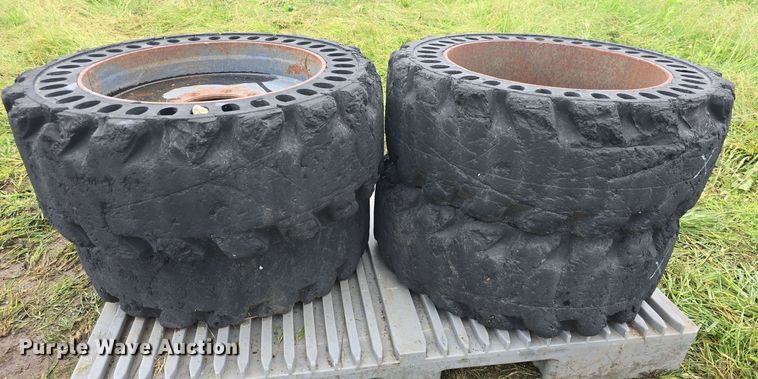 image for item EK6047 (4) 33x6x11 tires and wheels