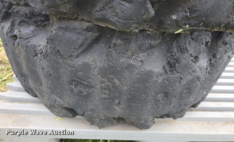 image for item EK6047 (4) 33x6x11 tires and wheels