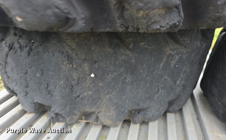 image for item EK6047 (4) 33x6x11 tires and wheels