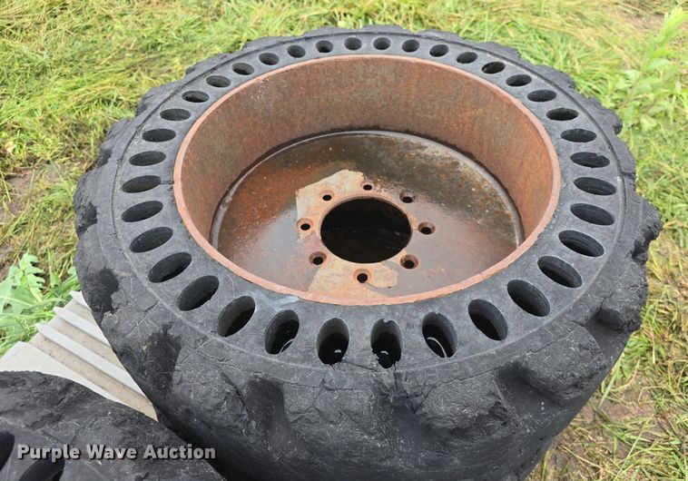 image for item EK6047 (4) 33x6x11 tires and wheels