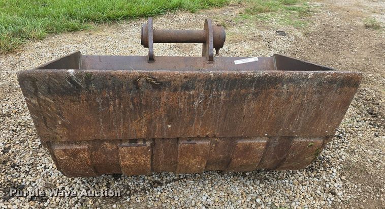 image for item EK6048 Esco excavator bucket