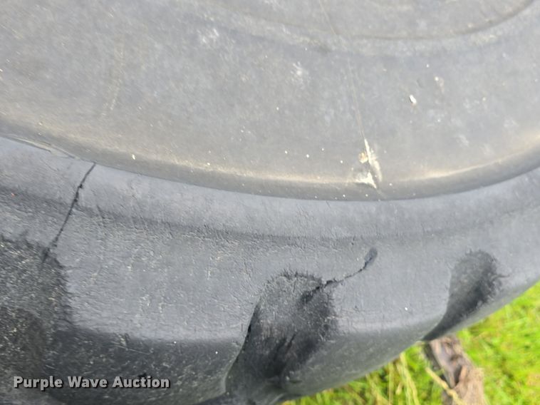 image for item EK6057 (3) Michelin tires