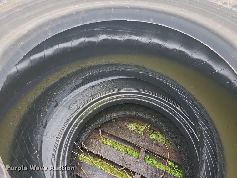 image for item EK6057 (3) Michelin tires