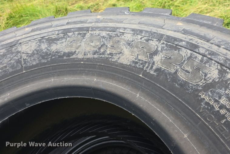 image for item EK6057 (3) Michelin tires