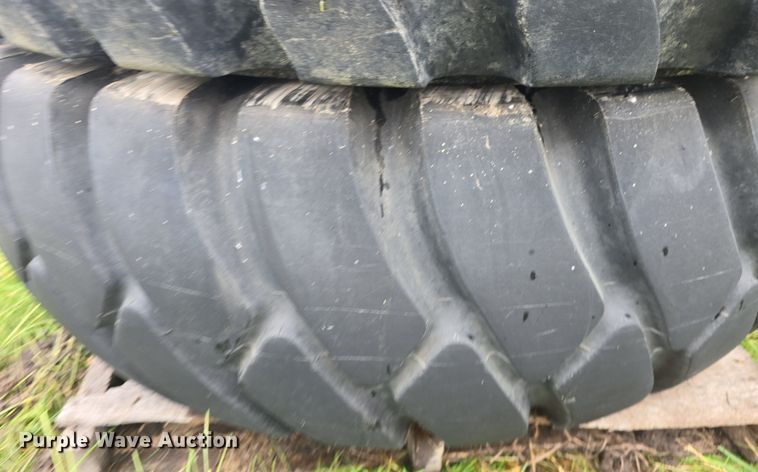 image for item EK6057 (3) Michelin tires