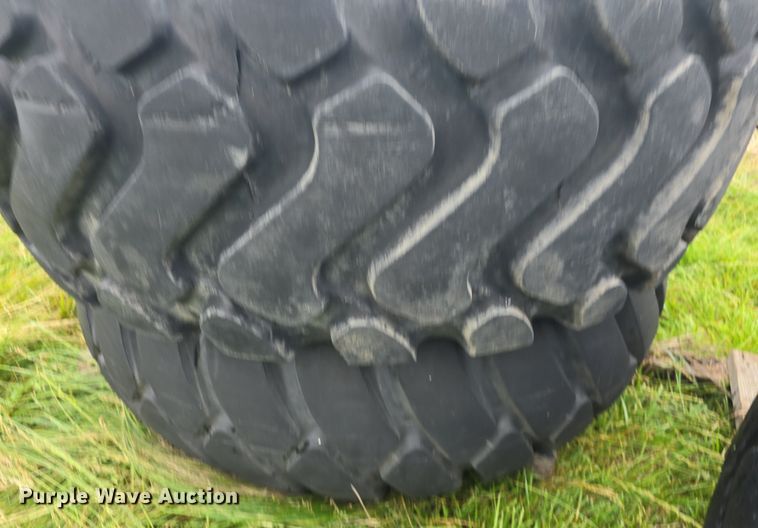 image for item EK6057 (3) Michelin tires