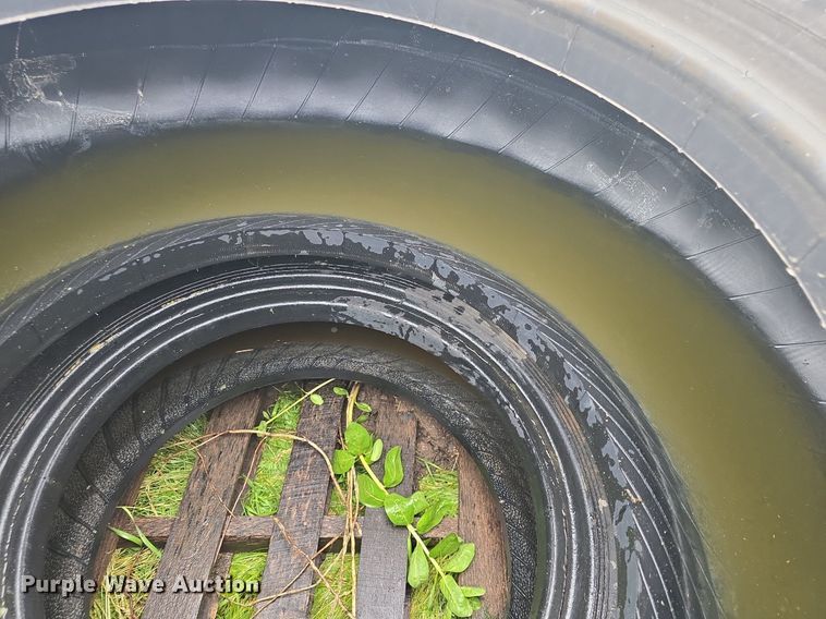 image for item EK6057 (3) Michelin tires