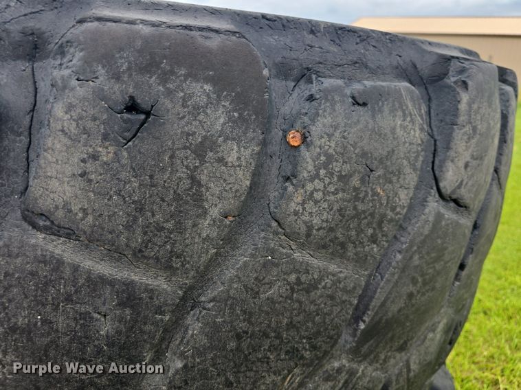 image for item EK6058 (2) Michelin tires