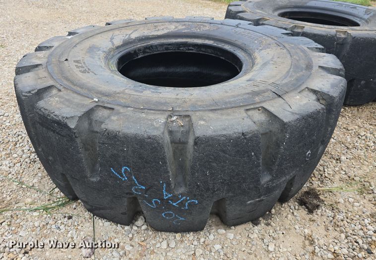 image for item EK6060 (4) S.T.A. 20.5-25 tires