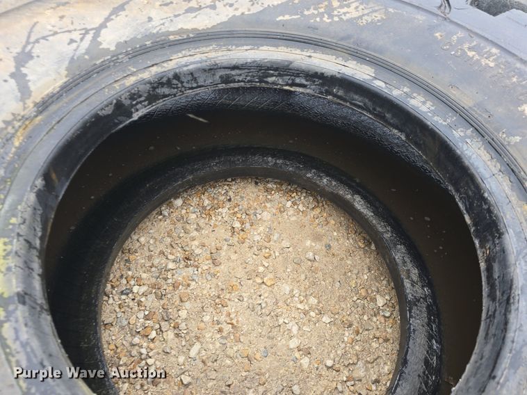 image for item EK6060 (4) S.T.A. 20.5-25 tires