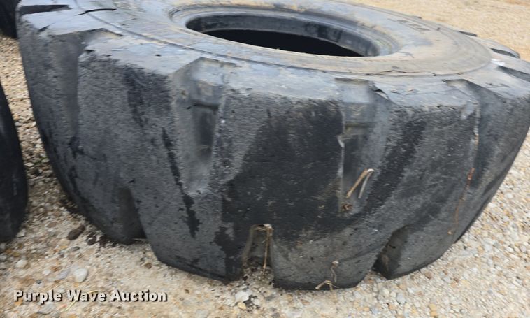 image for item EK6060 (4) S.T.A. 20.5-25 tires