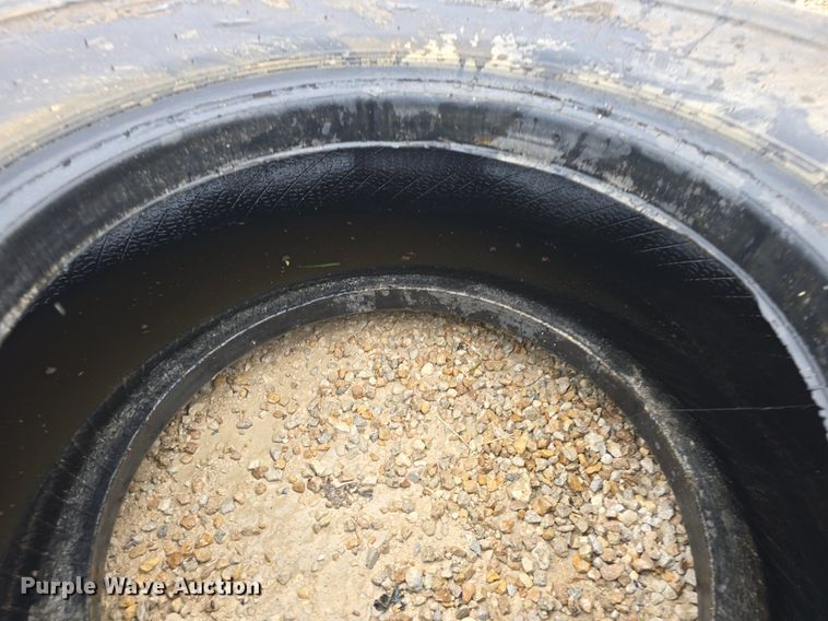 image for item EK6060 (4) S.T.A. 20.5-25 tires