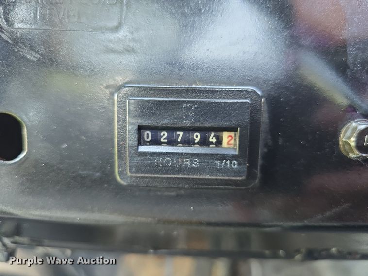 image for item EK6098 1999 Kawasaki Mule 2510 utility vehicle