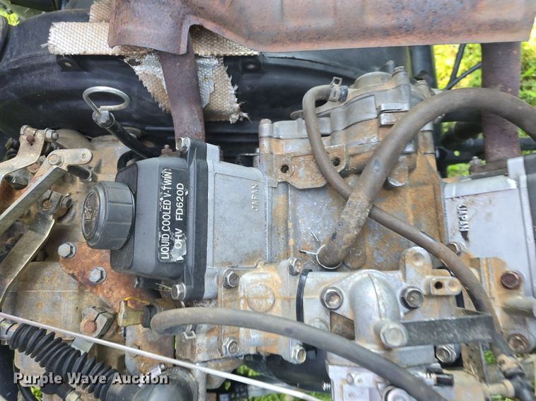 image for item EK6098 1999 Kawasaki Mule 2510 utility vehicle