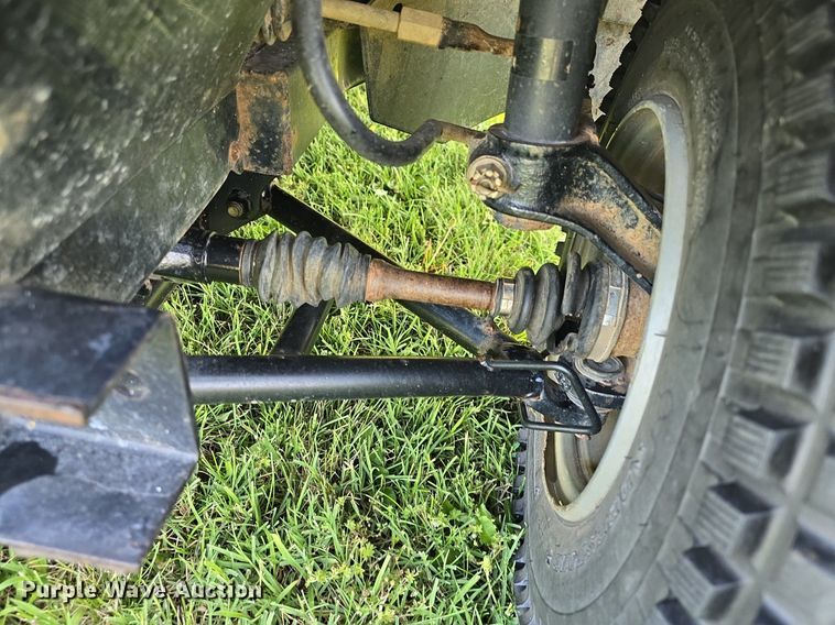 image for item EK6098 1999 Kawasaki Mule 2510 utility vehicle